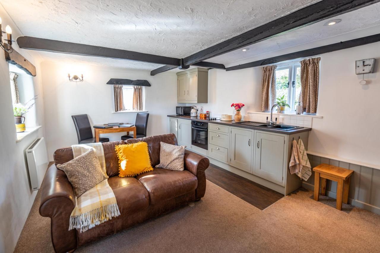 Valley Farm Holiday Cottages Axminster Buitenkant foto